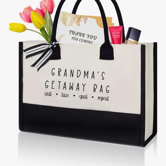 Stylish Black and Cream Tote Bag - Picture 2 of 2